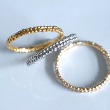 Twist Ring