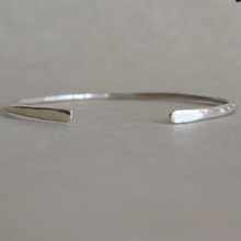 Sunlight Bangle SV925